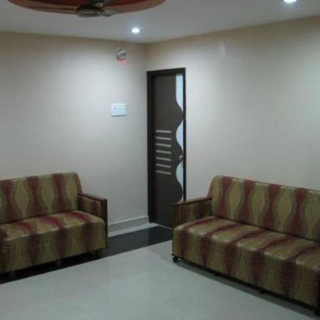 Dwaraka Inn Χιντεραμπάντ Εξωτερικό φωτογραφία